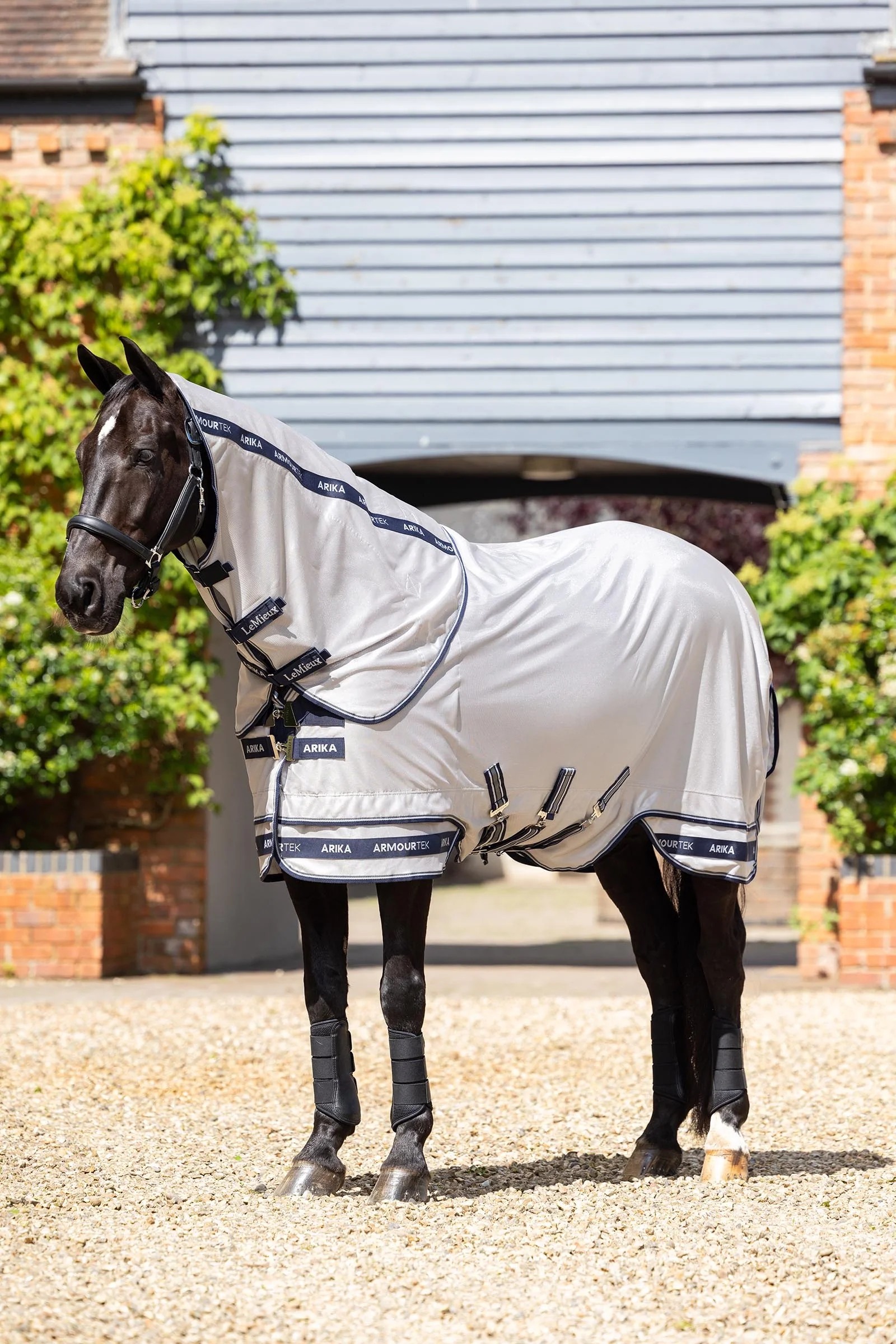 Arika Armour-Tek Fly Rug w. Detachable Neck Grey 145